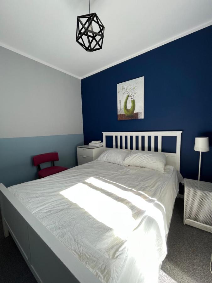 Airport Comfy Guest Home Varsavia Esterno foto